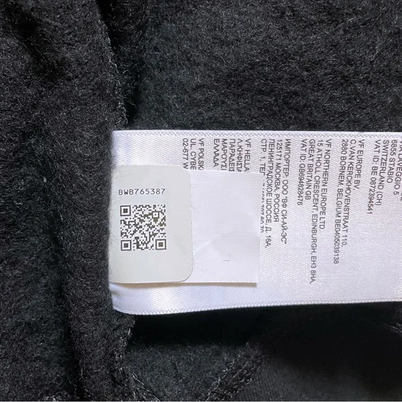 The North Face Women’s Heritage Patch Full Zip Black Hoodie - Picture 7 of 8